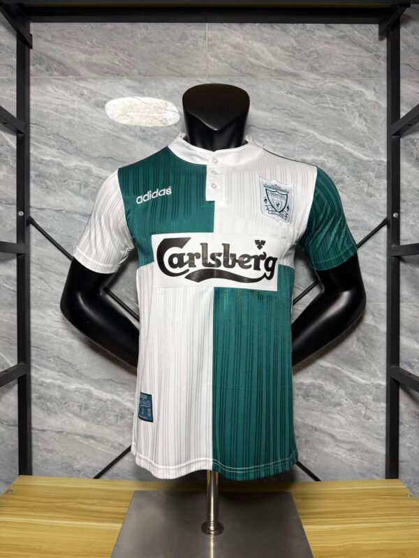 Camiseta retro Liverpool verde-blanco 1995-1996