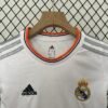 Conjunto retro niño Blanco Real Madrid 2013-2014 cuello