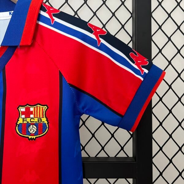 Conjunto retro niño FC Barcelona 1995-1997 manga