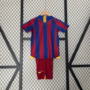 Conjunto retro niño FC Barcelona 2005-2006 dorsal
