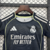 Nuevo Conjunto Real Madrid niño 2025-2026 Negro cuello