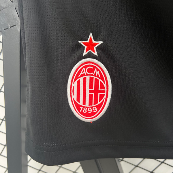 Pantalon Corto Negro AC Milan 2025-2026 logo