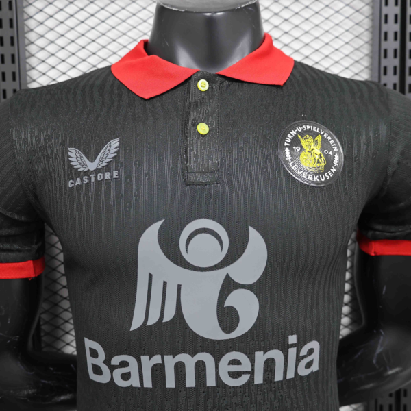 Camiseta Bayer Leverkusen Negro 2024-2025 pecho