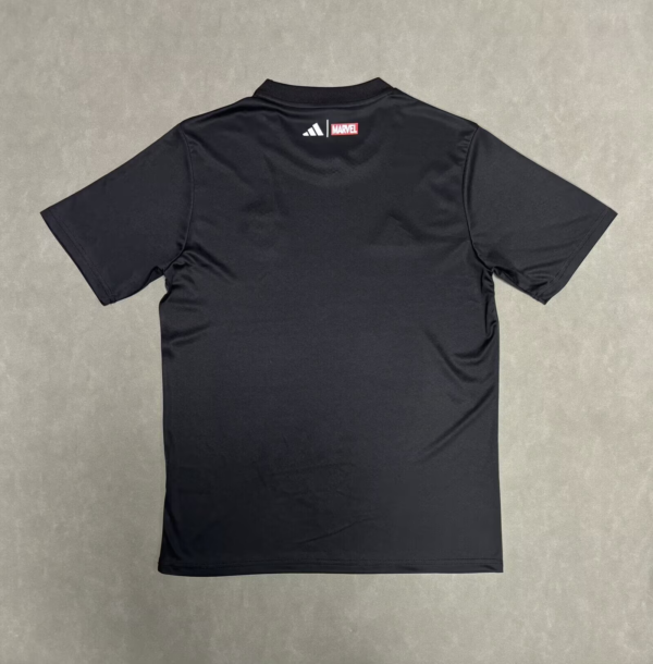 Camiseta Marvel x Real Madrid 2025-2026 dorsal