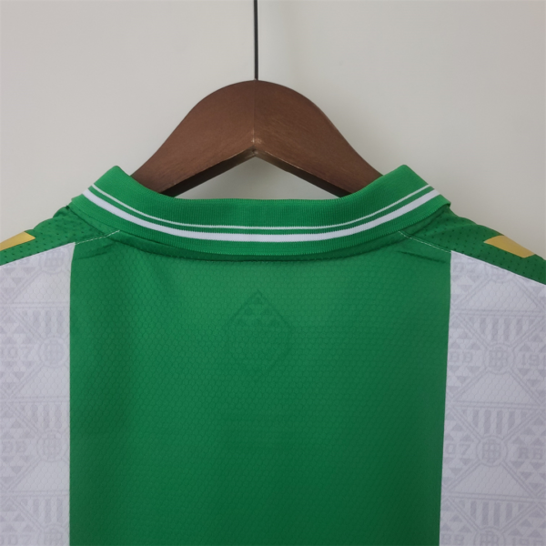 Camiseta Real Betis Campeones 2021-2022 cuello posterior