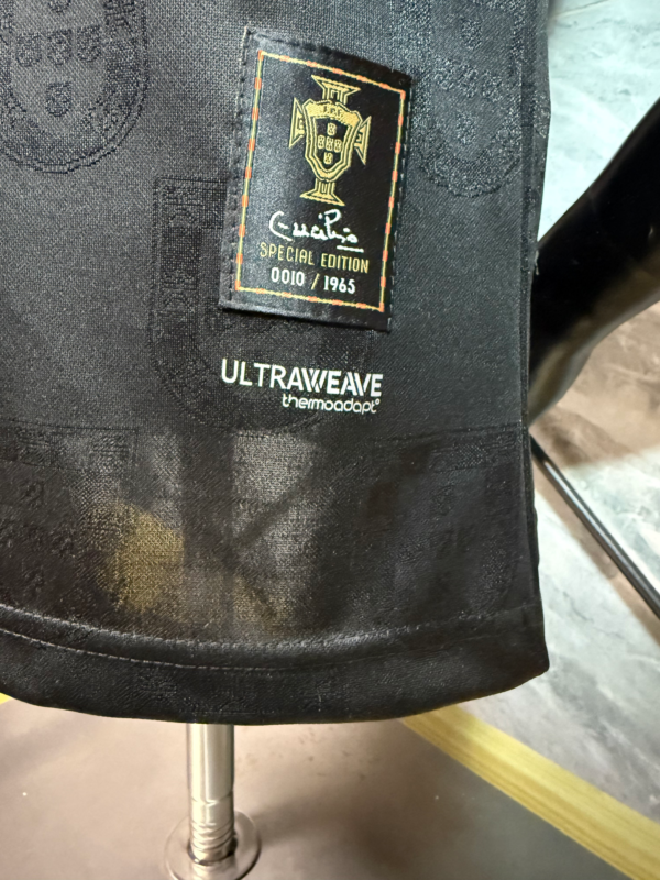 Camiseta Seleccion Portugal Mundial 2026 etiqueta