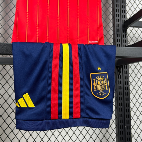 Nuevo Conjunto niño España 2025-2026 pantalon corto