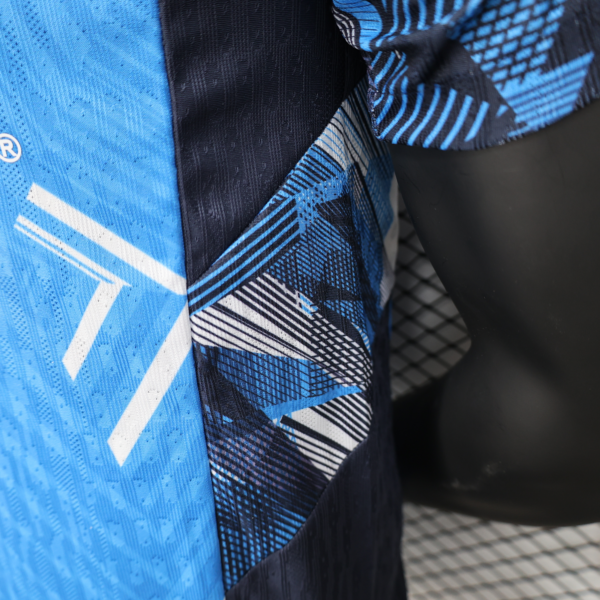 Camiseta Napoli Futurista 2024-2025 lateral