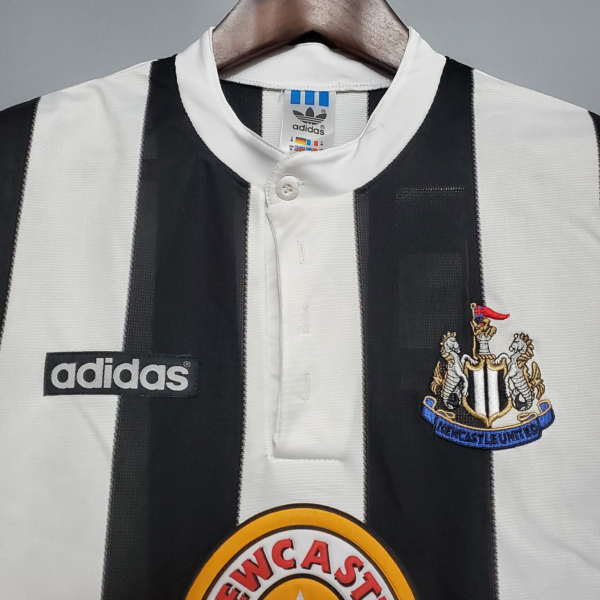 Camiseta Retro Newcastle United 1995-1996 Ferdinand pecho