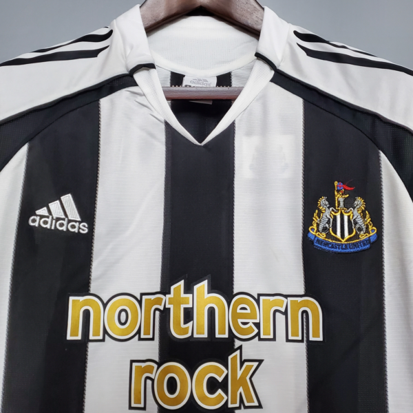 Camiseta Retro Newcastle United 2005-2006 Owen pecho