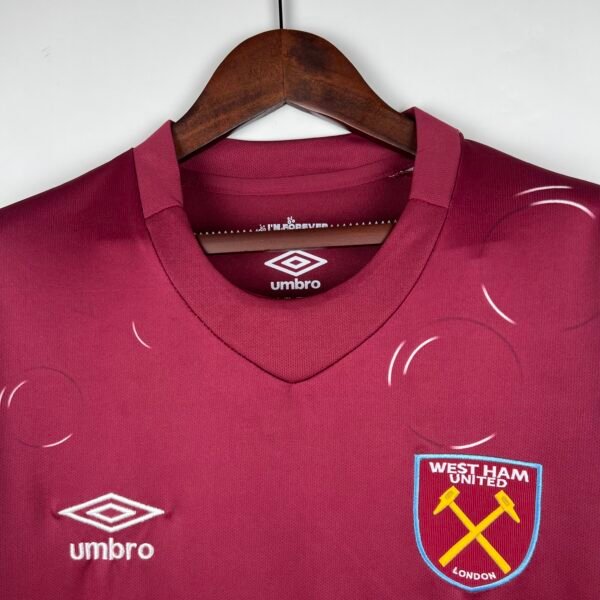 Camiseta West Ham rojo 2023-2024 pecho