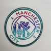 Camiseta blanca Manchester City 2021-2022 escudo