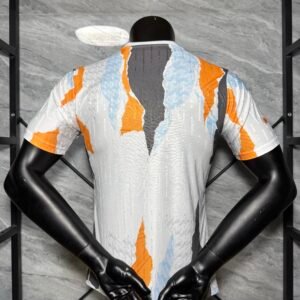 Camiseta blanco-naranja Real Madrid 2025-2026 dorsal