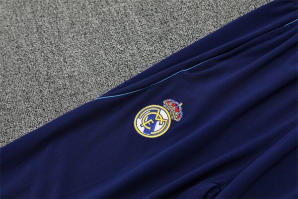 Conjunto chandal Azul niño-adulto Real Madrid 2025-2026 escudo