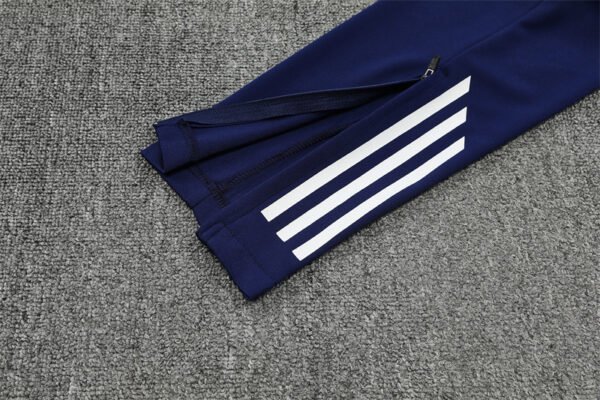 Conjunto chandal Azul niño-adulto Real Madrid 2025-2026 pies