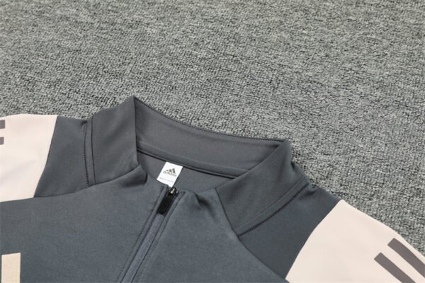 Conjunto chandal Gris niño-adulto Real Madrid 2024-2025 cuello