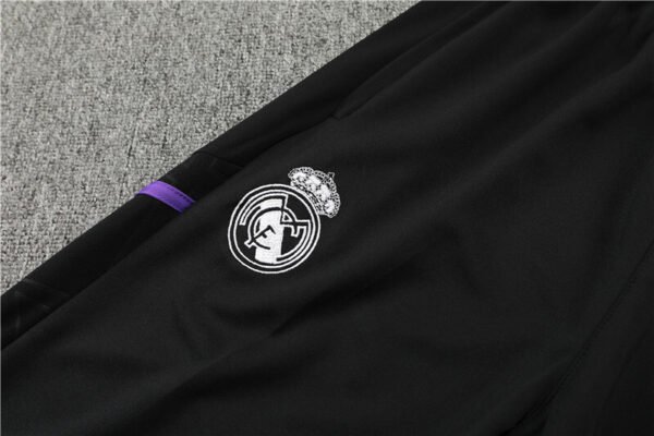 Conjunto chandal niño-adulto Negro Real Madrid 2022-2023 escudo