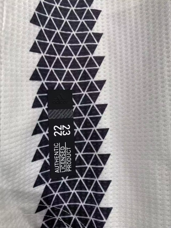 camiseta juventus 2022-2023 etiqueta