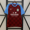 camiseta retro del Aston Villa 2011-2012