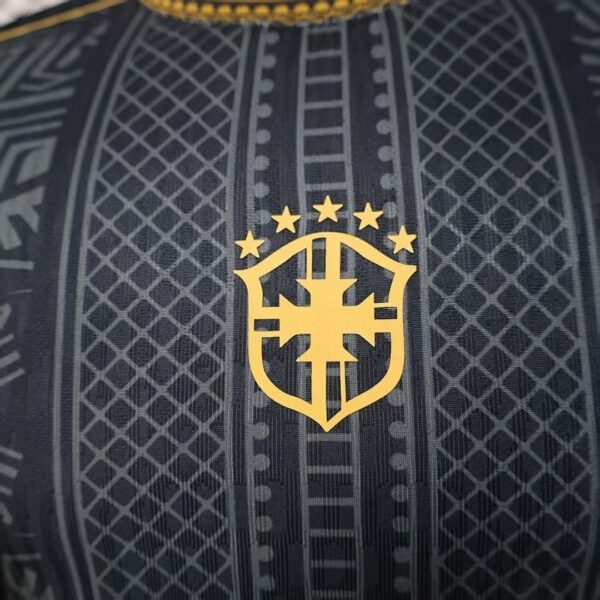 Camiseta Brasil x Neymar Jr 2026 escudo