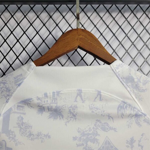 Camiseta Francia 2022 blanca cuello anterior