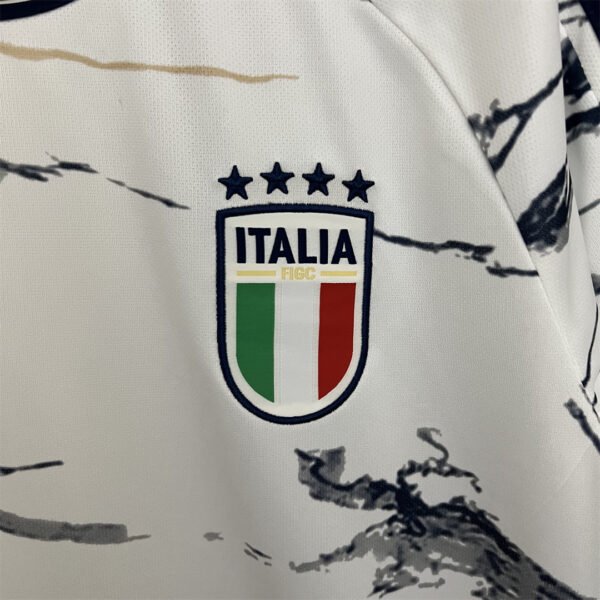 Camiseta Italia Chiesa 2023 Blanco escudo