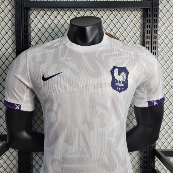 Camiseta Mbappe Francia 2023 pecho