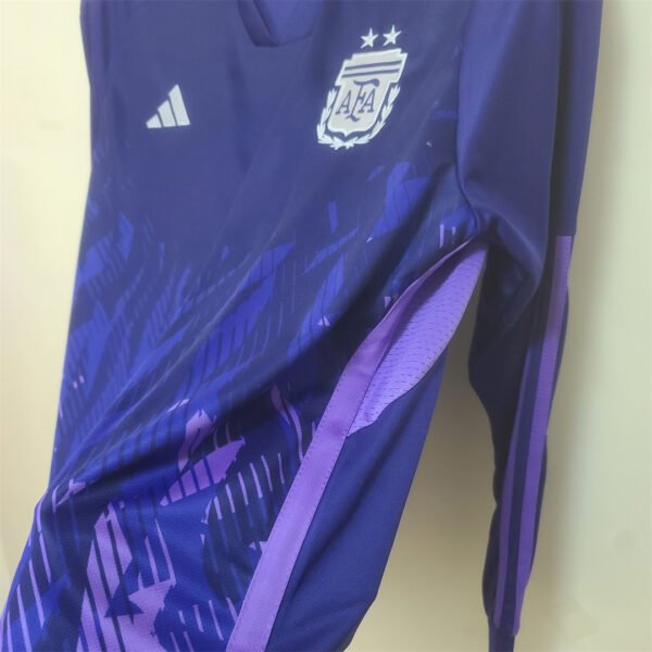 Camiseta Morada Argentina 2022 Manga Larga lateral