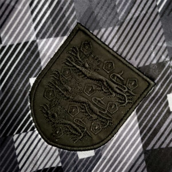 Camiseta Retro Inglaterra Negro 1990 escudo