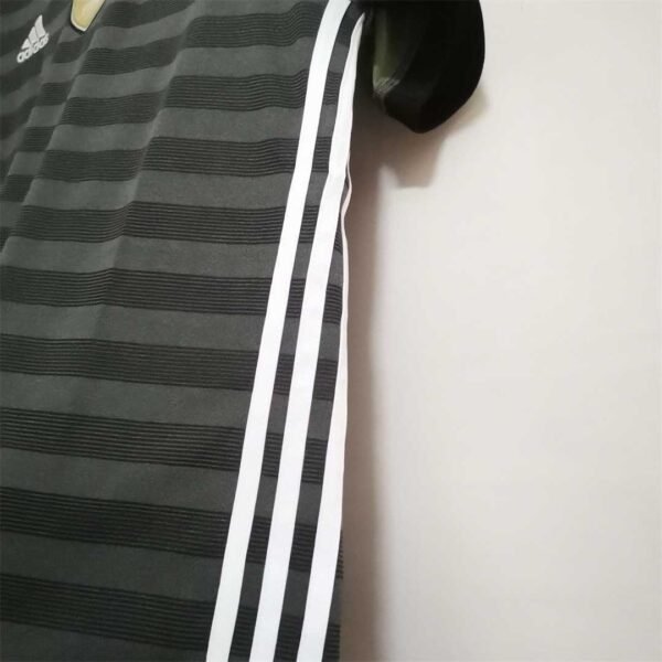 Camiseta Retro Alemania Kross 2016 Negro lateral