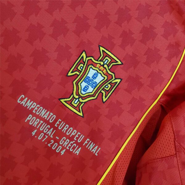 Camiseta Retro Portugal 2004 Figo scudo