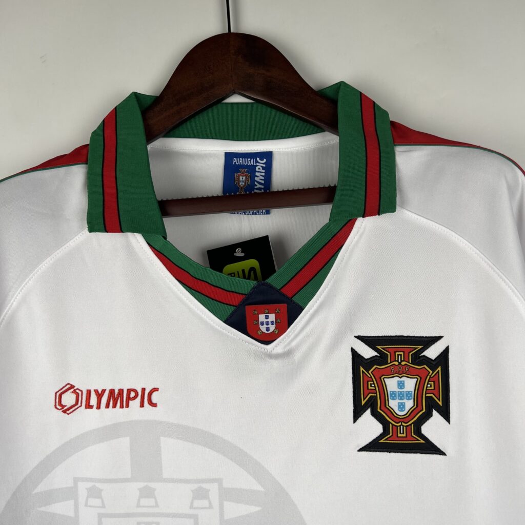 Camiseta Retro Portugal Blanco 1996-1997 Figo pecho