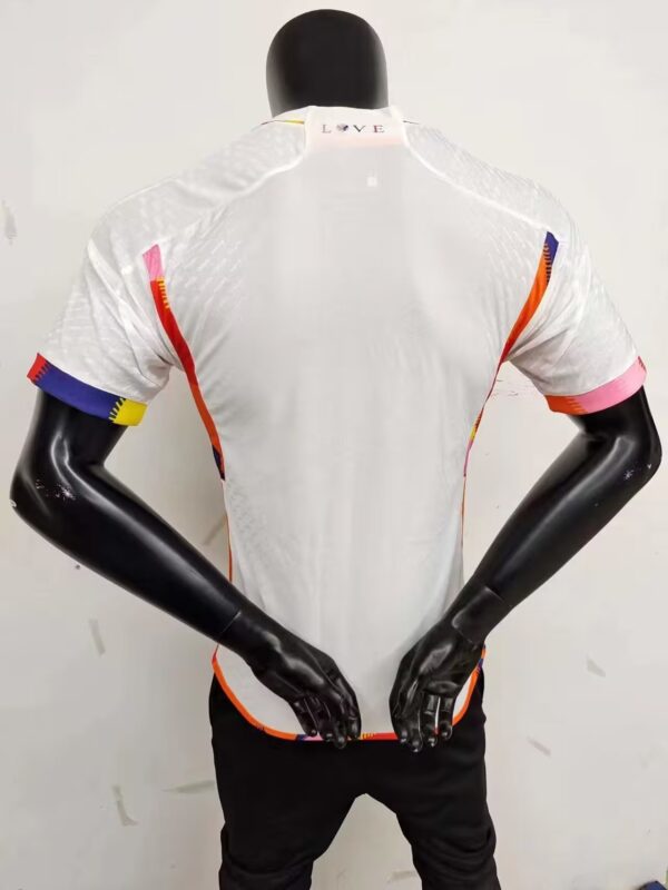 Camiseta Bélgica Mundial 2022 Blanca dorsal