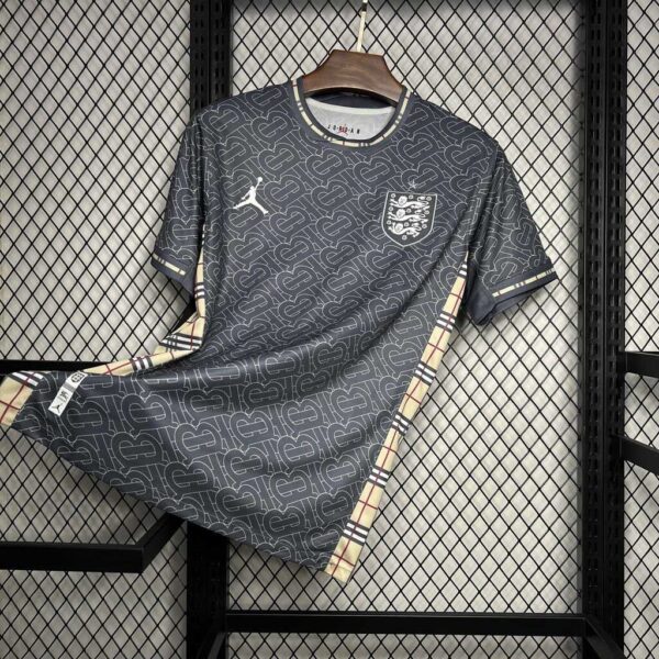 Camiseta Inglaterra gris 2024 lateral