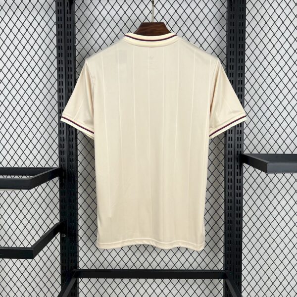 Camiseta Olympique Lyon 2025-2026 75th Aniversario dorsal